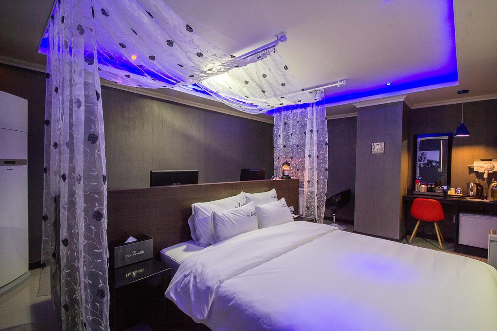 The Zenith Hotel Пусан Номер фото